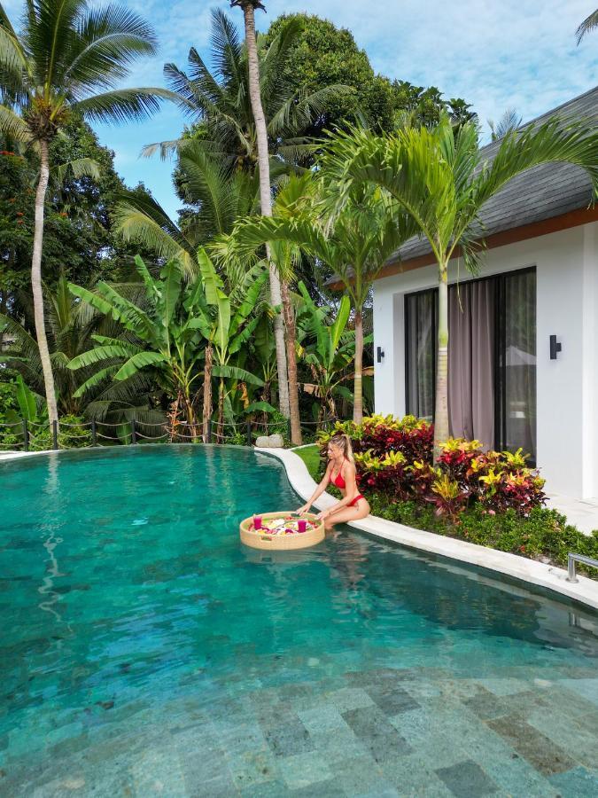 Villa Crystal Lagoon By Balisuperhost ウブド エクステリア 写真